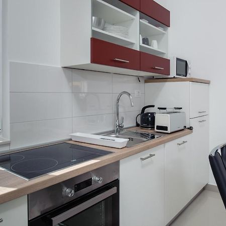 Nera Lux Apartment Podstrana Bagian luar foto